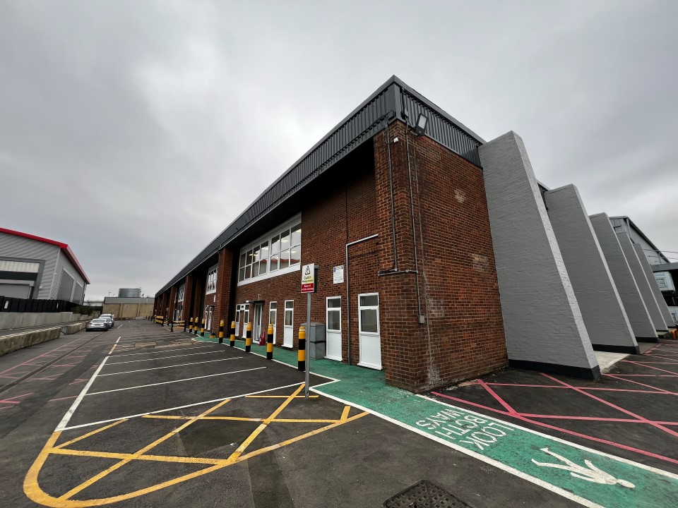 2-7 Centenary Industrial Estate in Enfield, UK